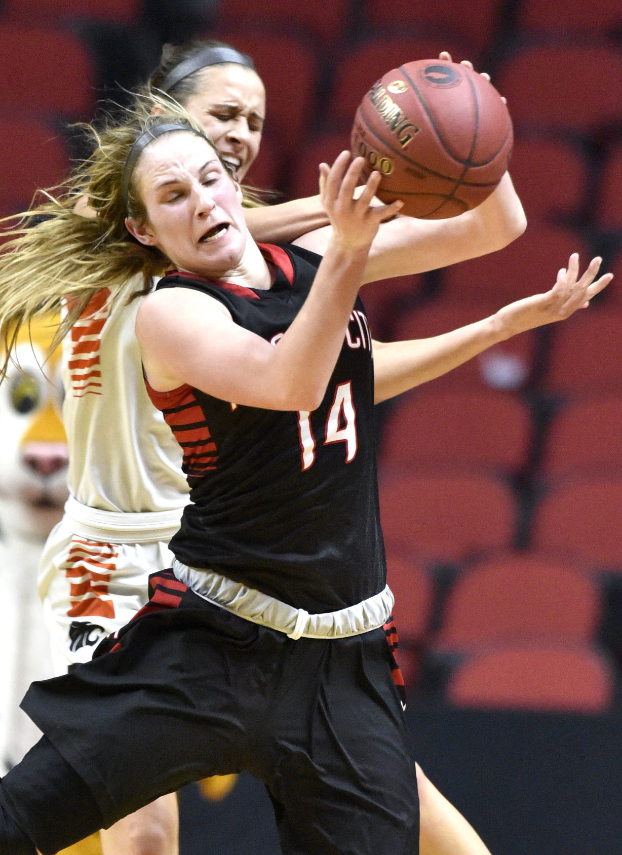 Mason City vs Grinnell state basketball